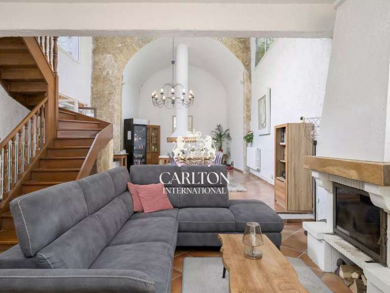 Villa La Colle-sur-Loup - 6 bedrooms - 235m²