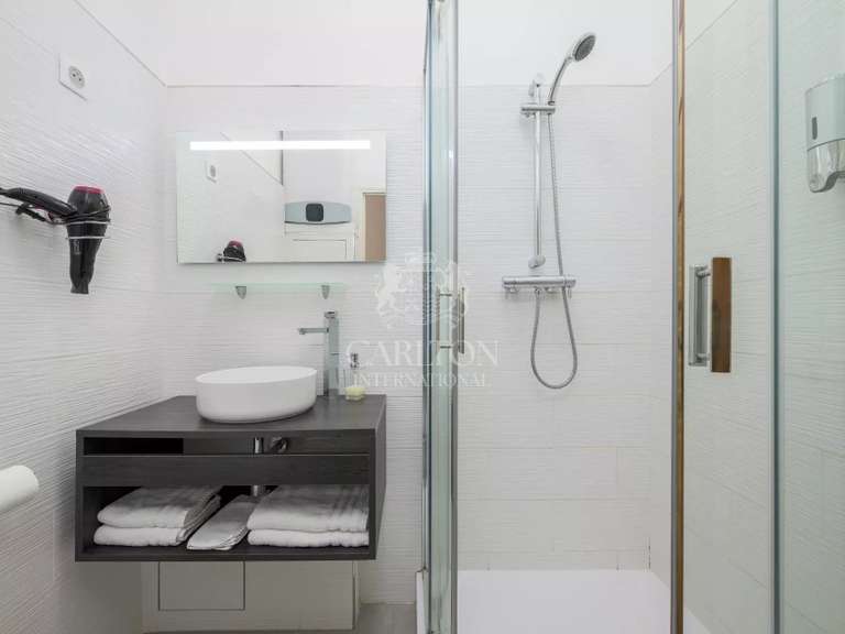 Villa La Colle-sur-Loup - 6 bedrooms - 235m²