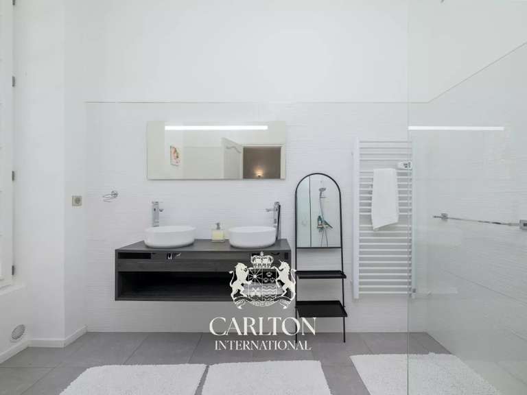 Villa La Colle-sur-Loup - 6 bedrooms - 235m²