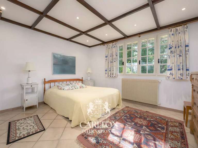 Villa La Colle-sur-Loup - 6 bedrooms - 300m²