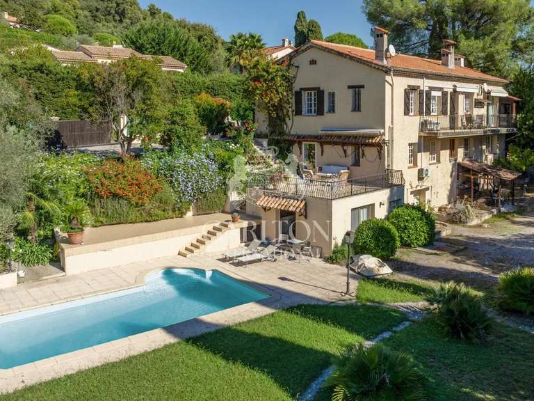 Villa La Colle-sur-Loup - 6 bedrooms - 300m²