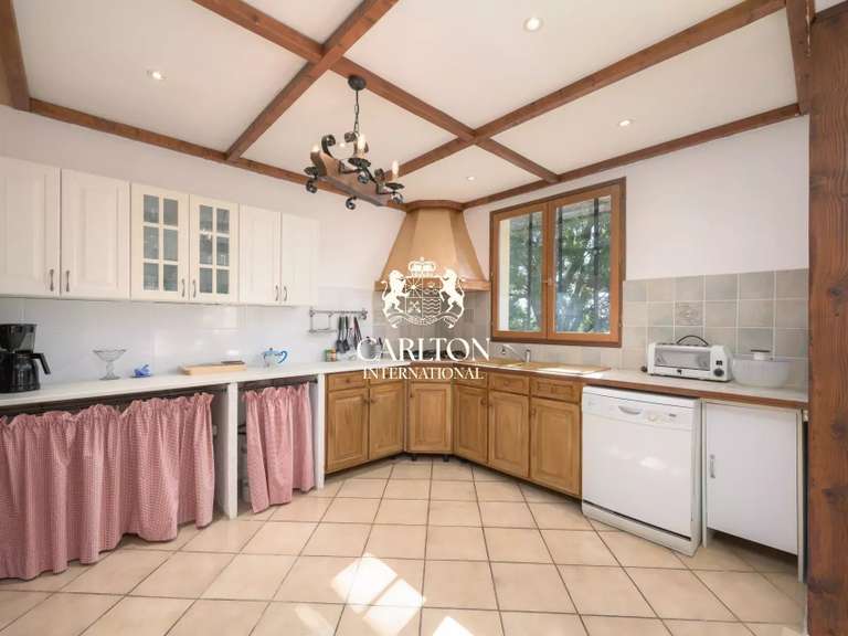 Villa La Colle-sur-Loup - 6 chambres - 300m²