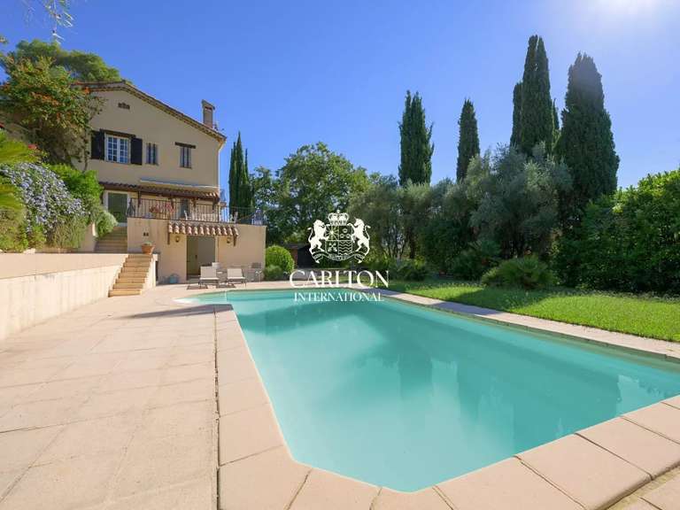 Villa La Colle-sur-Loup - 6 bedrooms - 300m²