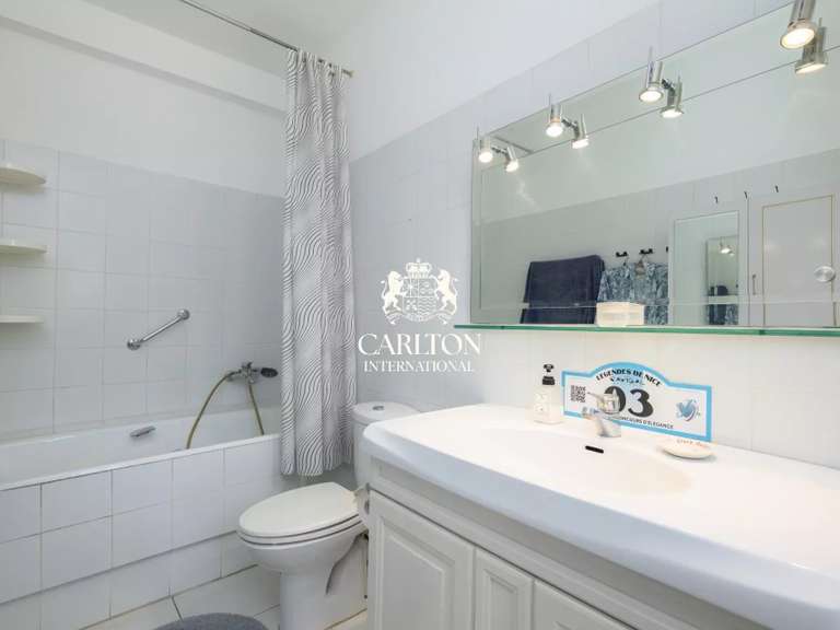 Villa La Colle-sur-Loup - 6 bedrooms - 300m²