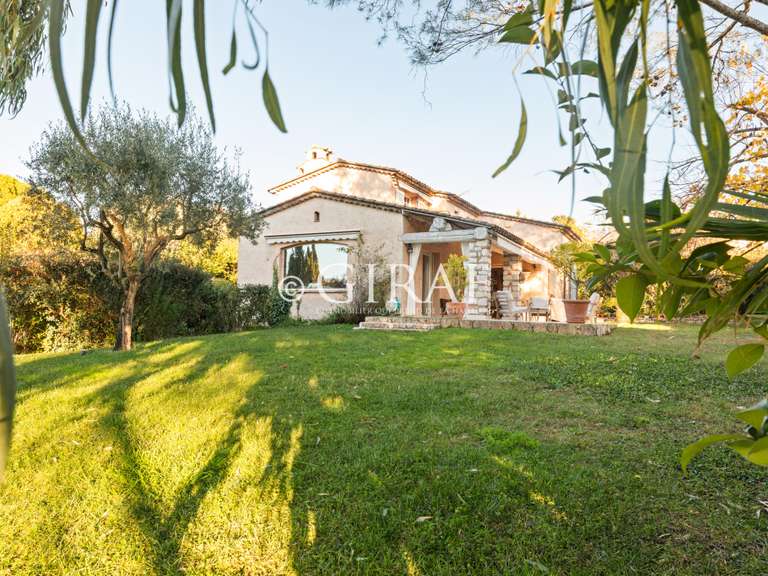 Villa La Colle-sur-Loup - 4 chambres - 170m²