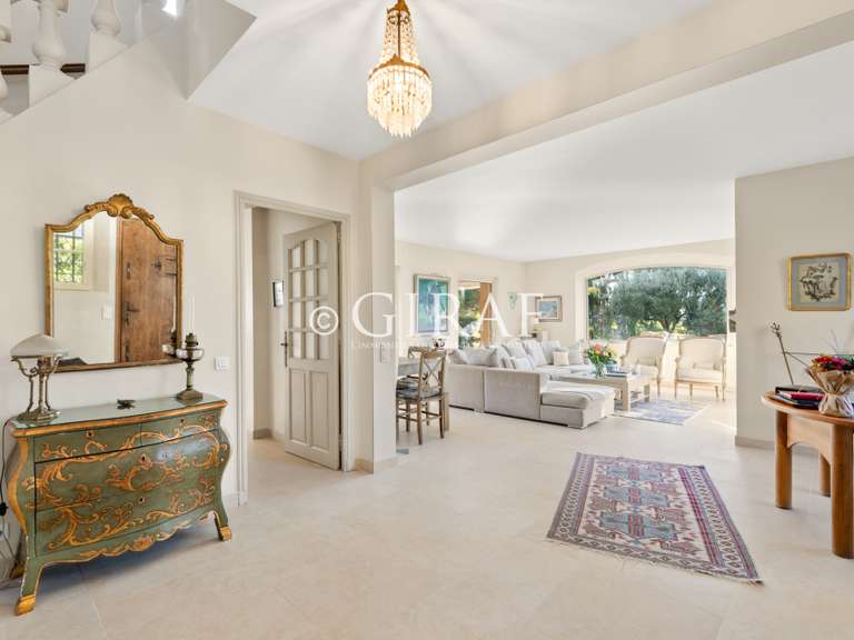 Villa La Colle-sur-Loup - 4 chambres - 170m²