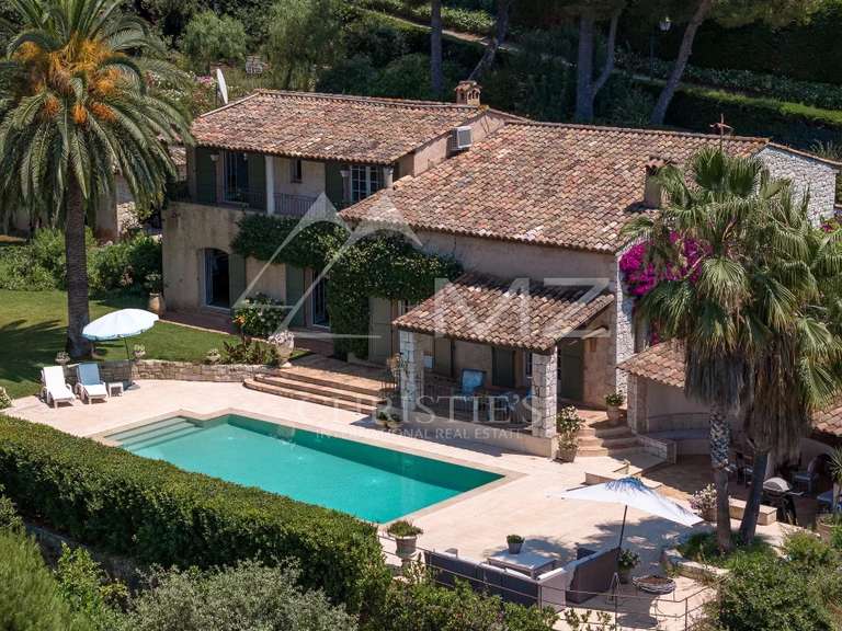 Villa La Colle-sur-Loup - 5 chambres - 286m²