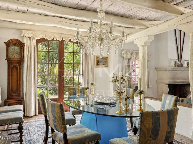 Villa La Colle-sur-Loup - 5 chambres - 286m²
