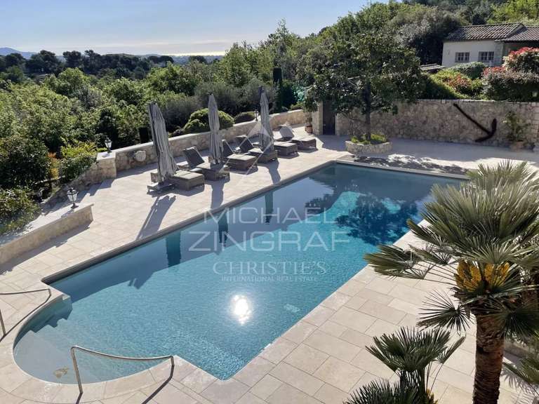 Villa La Colle-sur-Loup - 6 chambres - 437m²