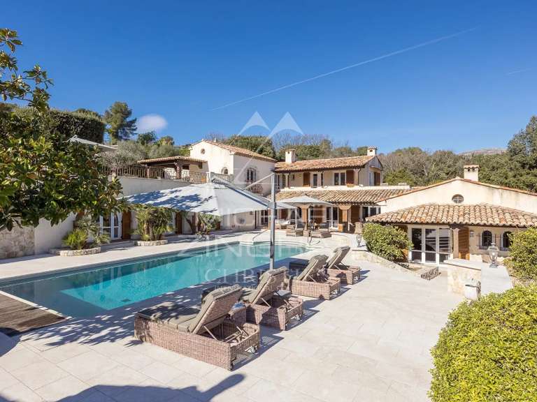 Villa La Colle-sur-Loup - 6 bedrooms - 437m²