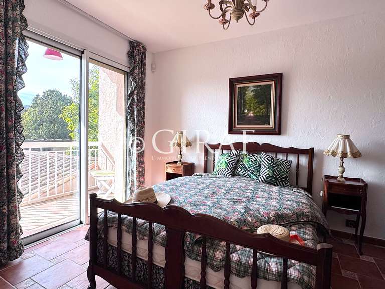 Villa La Colle-sur-Loup - 5 chambres - 276m²