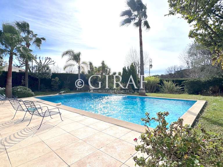 Villa La Colle-sur-Loup - 5 chambres - 276m²