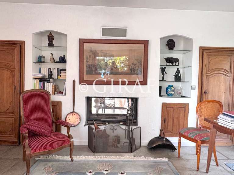 Villa La Colle-sur-Loup - 5 chambres - 276m²