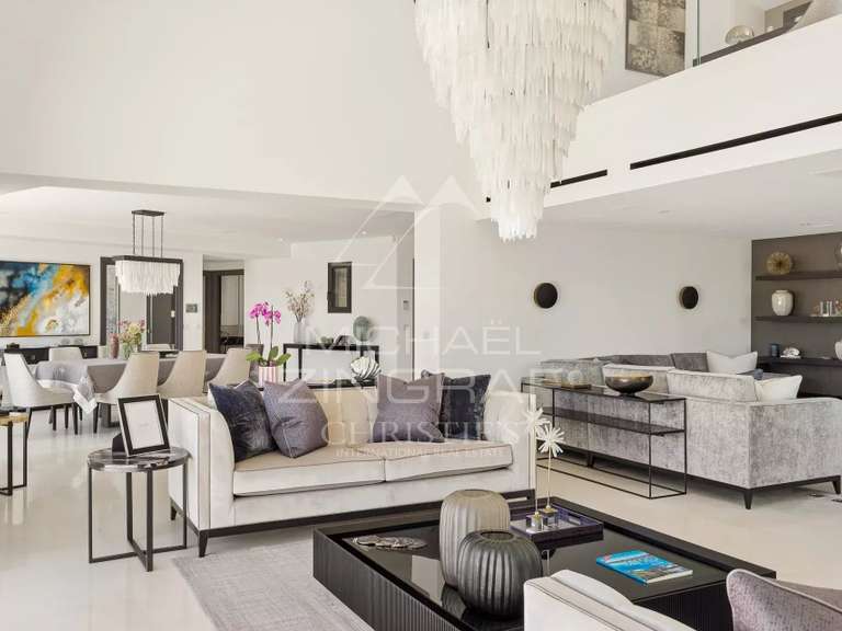 Villa La Colle-sur-Loup - 5 chambres - 415m²