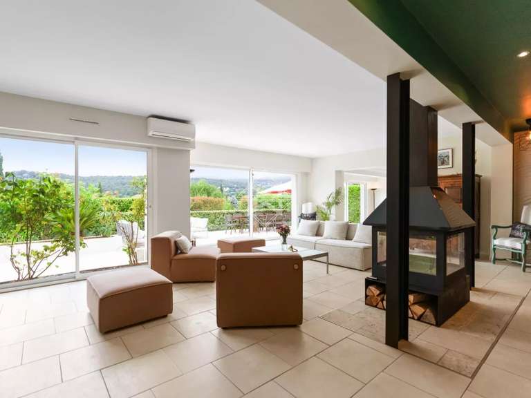 Villa La Colle-sur-Loup - 4 bedrooms - 170m²