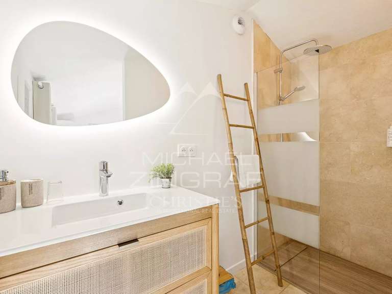 Villa La Colle-sur-Loup - 8 chambres - 397m²