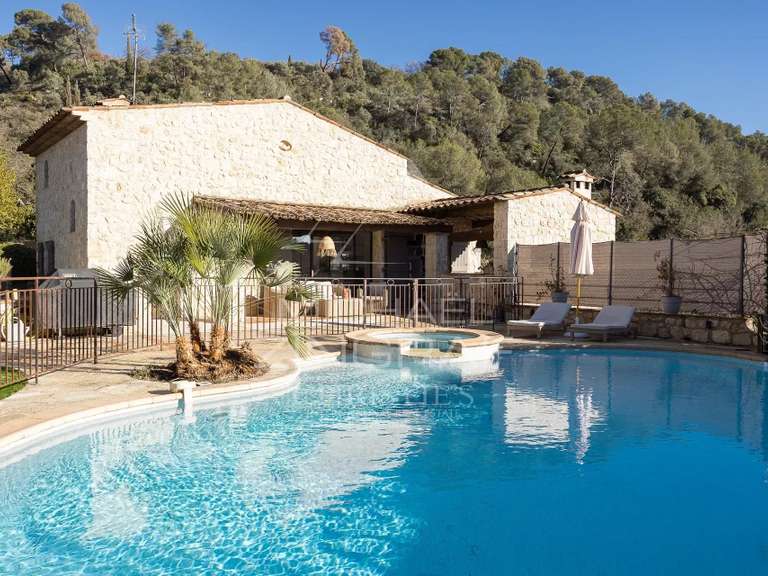 Villa La Colle-sur-Loup - 8 chambres - 397m²
