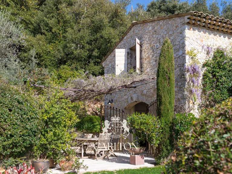 Villa La Colle-sur-Loup - 6 bedrooms - 364m²