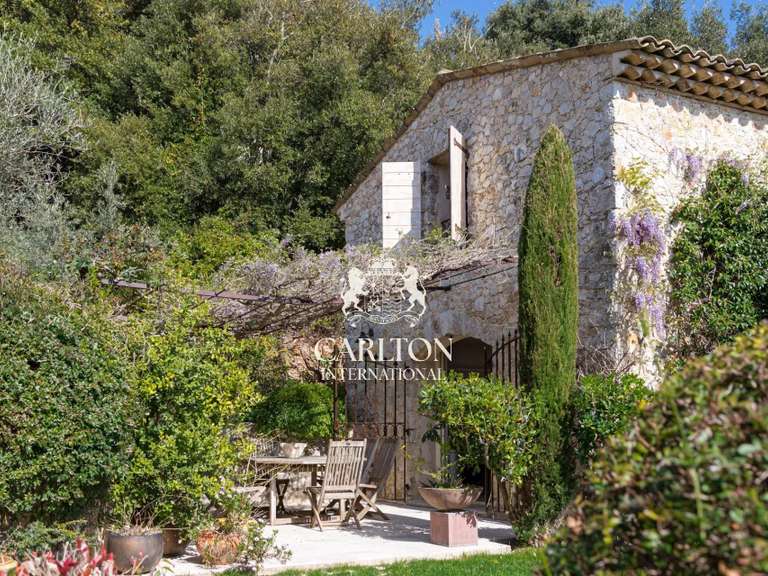 Villa La Colle-sur-Loup - 6 bedrooms - 364m²