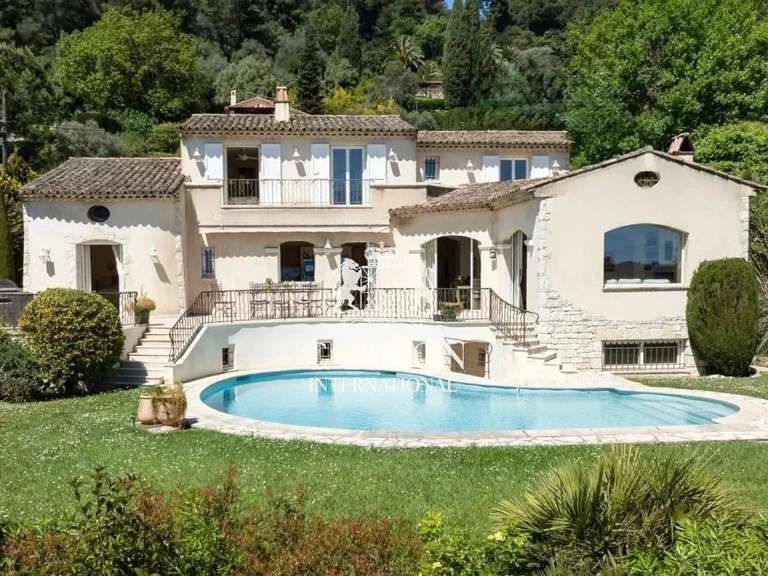 Villa La Colle-sur-Loup - 5 bedrooms - 328m²