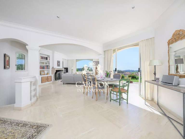 Villa La Colle-sur-Loup - 5 bedrooms - 328m²