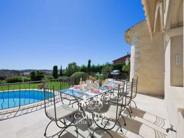 Villa La Colle-sur-Loup - 5 bedrooms - 328m²