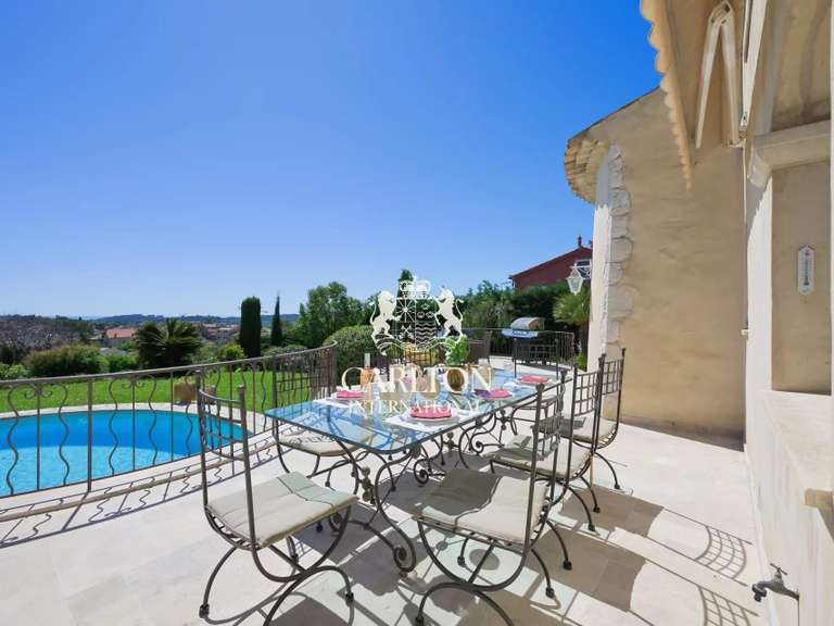 Villa La Colle-sur-Loup - 5 bedrooms - 328m²