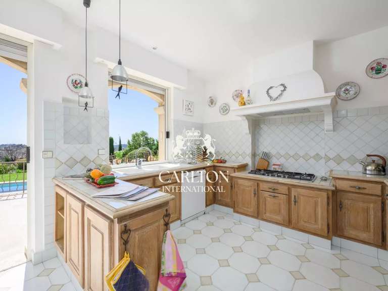 Villa La Colle-sur-Loup - 5 bedrooms - 328m²