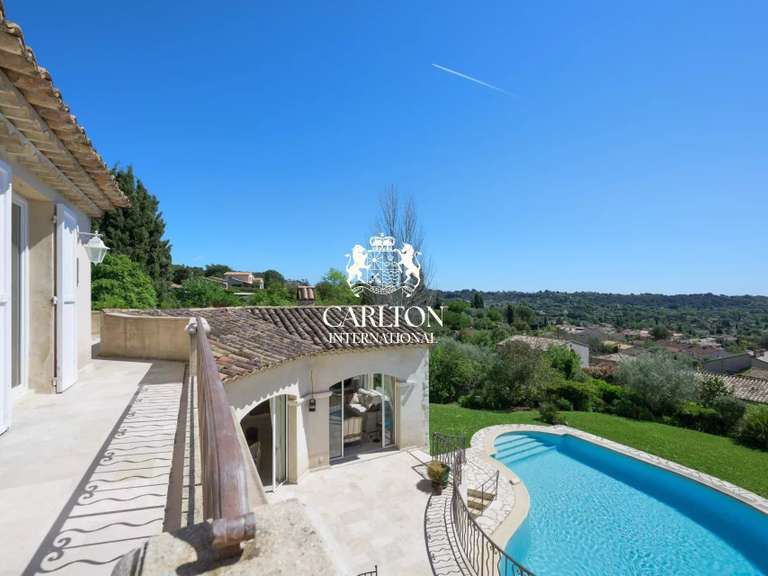Villa La Colle-sur-Loup - 5 chambres - 328m²