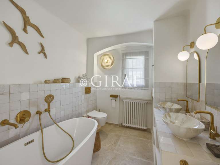 Villa La Colle-sur-Loup - 5 chambres - 239m²