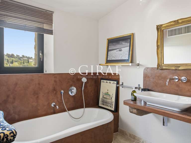 Villa La Colle-sur-Loup - 5 chambres - 287m²