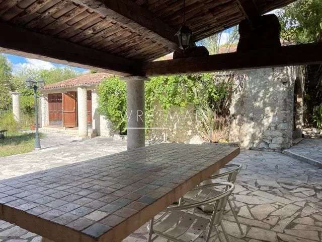 Villa La Colle-sur-Loup - 8 chambres - 521m²