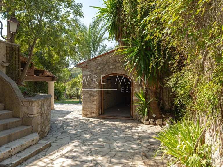 Villa La Colle-sur-Loup - 8 chambres - 521m²