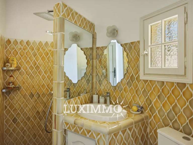 Villa La Colle-sur-Loup - 5 chambres - 239m²