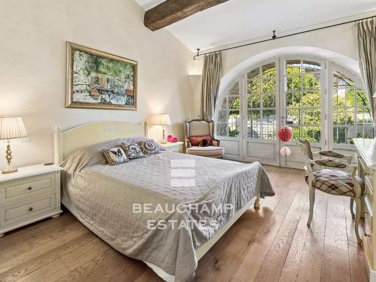 Villa La Colle-sur-Loup - 9 bedrooms - 800m²