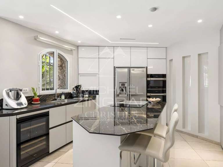 Villa La Colle-sur-Loup - 4 bedrooms - 238m²