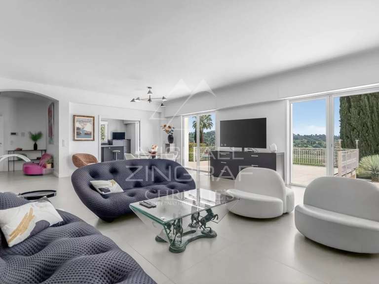 Villa La Colle-sur-Loup - 3 chambres - 188m²