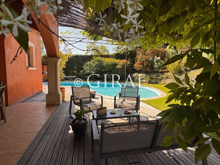 Villa La Colle-sur-Loup - 4 chambres - 165m²