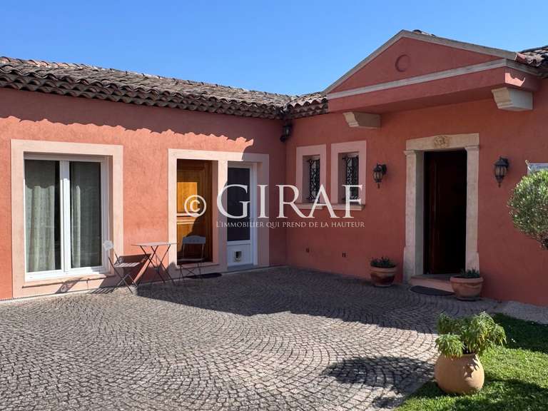 Villa La Colle-sur-Loup - 4 chambres - 165m²
