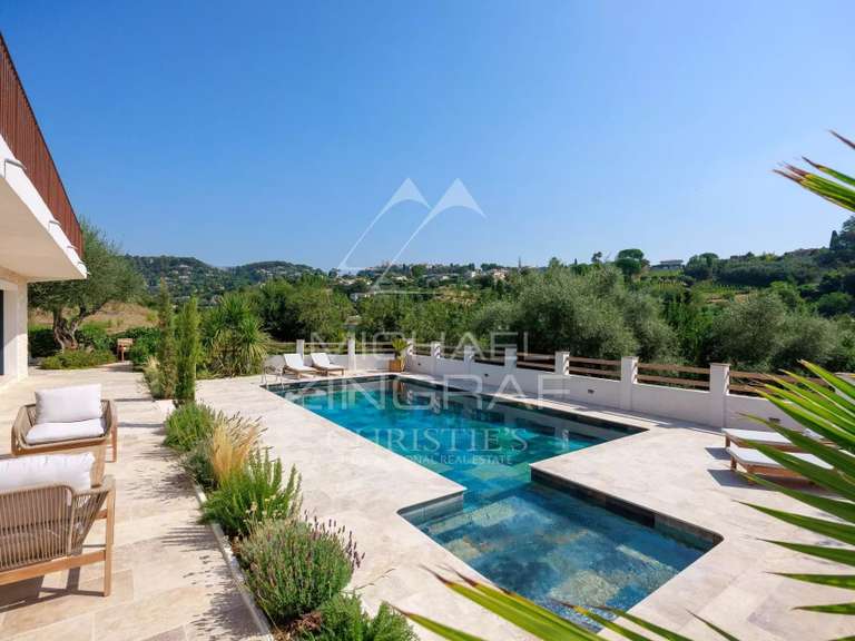 Villa La Colle-sur-Loup - 5 chambres - 205m²
