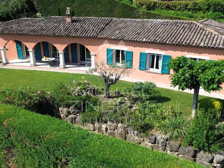 Villa La Colle-sur-Loup - 4 chambres - 165m²