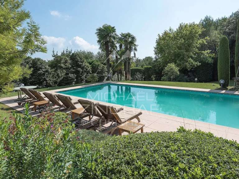 Villa La Colle-sur-Loup - 4 chambres - 240m²