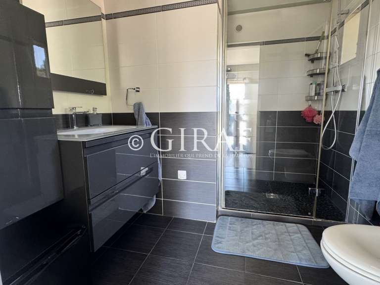 Villa La Colle-sur-Loup - 3 chambres - 180m²