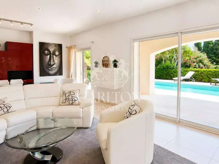 Villa La Colle-sur-Loup - 3 chambres - 217m²