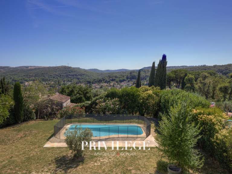 Villa La Colle-sur-Loup - 6 chambres - 200m²