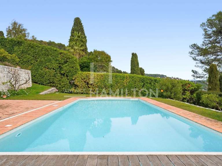 Villa La Colle-sur-Loup - 5 chambres - 200m²