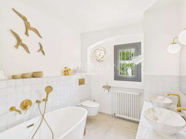 Villa La Colle-sur-Loup - 5 chambres - 190m²