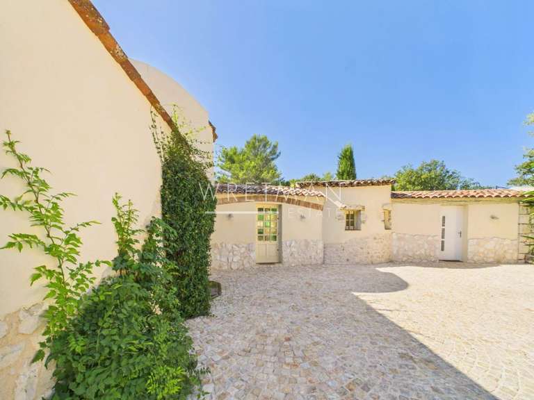Villa La Colle-sur-Loup - 5 chambres - 190m²