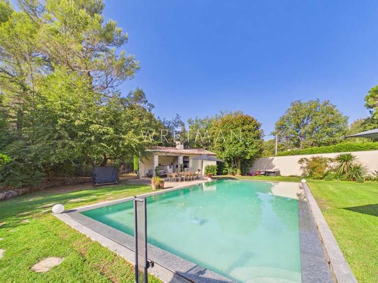 Villa La Colle-sur-Loup - 5 chambres - 190m²