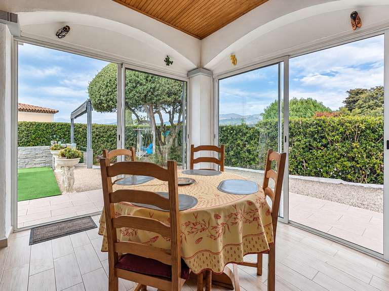 Villa La Colle-sur-Loup - 4 chambres - 172m²